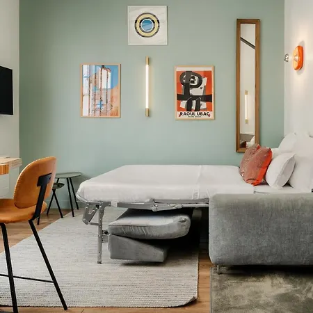 Apartment Edgar Martyrs - Loft Paris